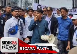 Guru Honorer Jawa Barat Geruduk DPRD, Desak Pemerintah Serius Tangani Pengangkatan PPPK